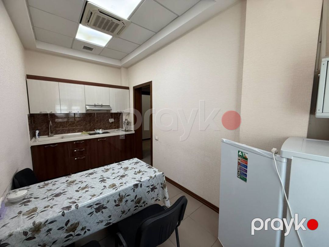 İcarəyə verilir 5 otaqlı ofis 180 m² — Ofis, Bakı (10)