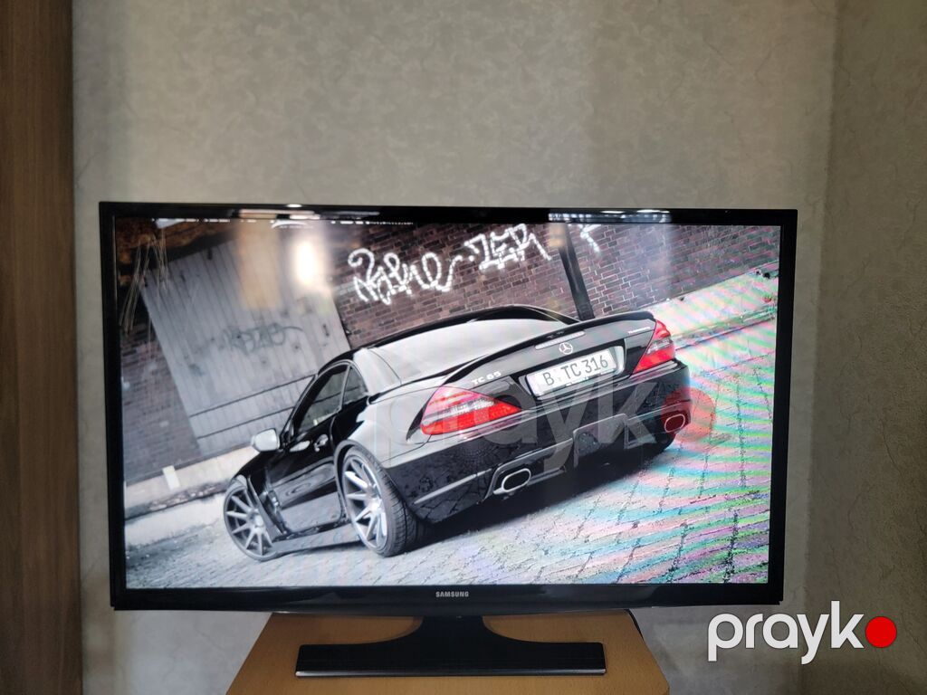 Samsung LED televizor, diaqonal təxminən 40–43” (ekranda geniş — Televizorlar, Bakı (3)