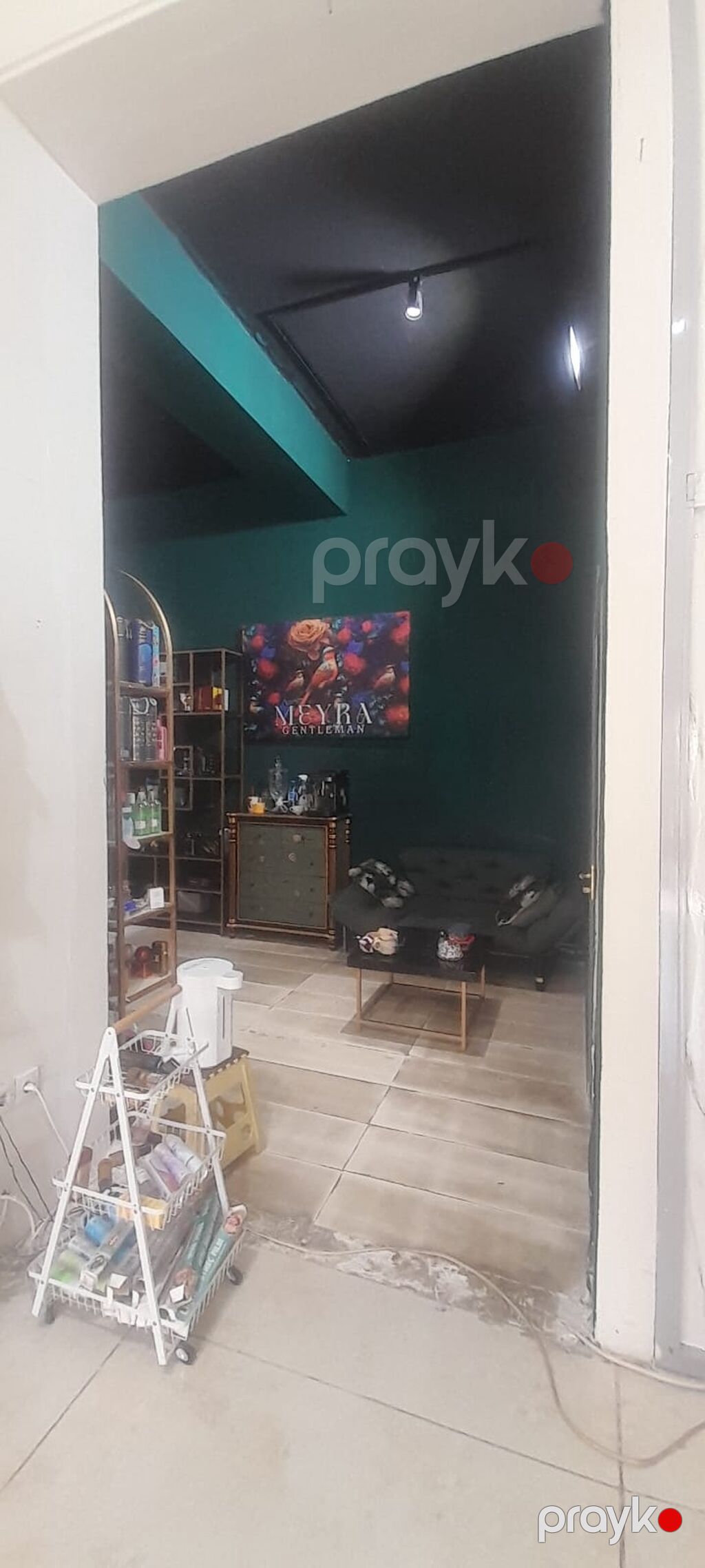 Arendaya verilir Xətai metrosuna yaxin əsas kucəyə baxir geyri yaşayoş — Əmlak, Bakı (3)