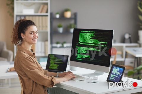 Frontend-proqramçı işi axtarıram — Zaqatala
