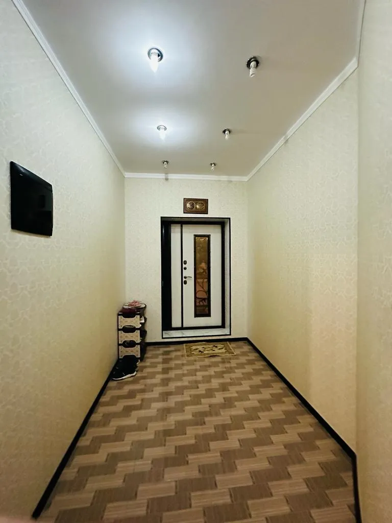Şüvəlan, 6 otaqlı Həyət evi satılır - 220 m², 2 mərtəbə, 6 sot — Ev, villa, Bakı (3)