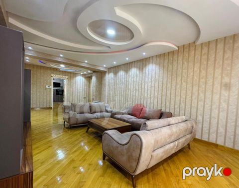 Satılır 3 otaqlı yeni tikili 140 m² — Bakı