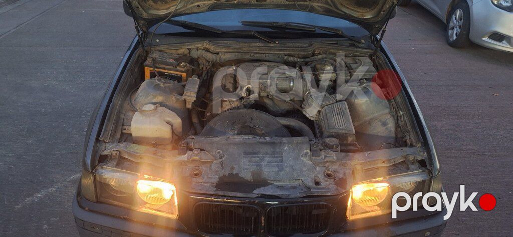 BMW 318, 1.8 L, 1995 il, 267 001 km — Avtomobillər, Qəbələ (10)