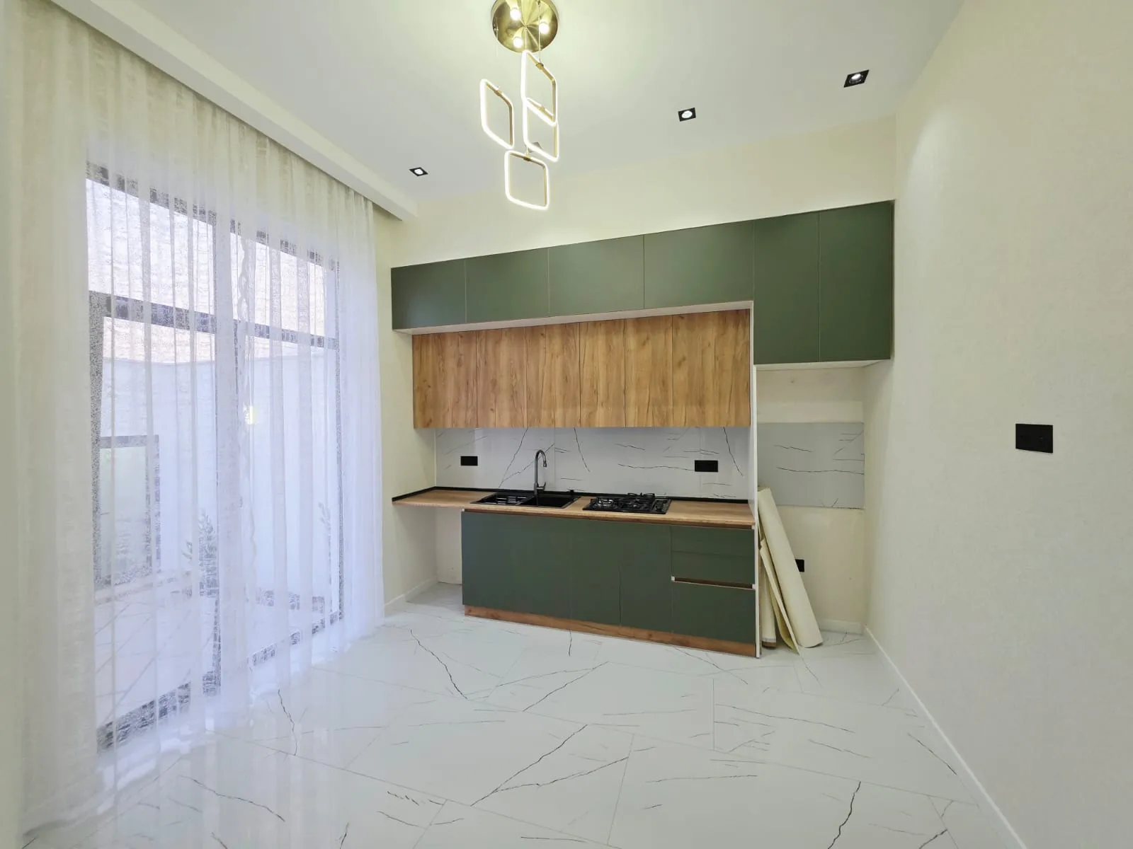 Şüvəlan, 4 otaqlı Həyət evi satılır - 125 m², 1 mərtəbə, 2.3 sot — Ev, villa, Bakı (8)