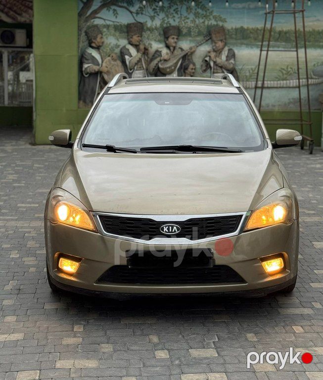 Kia Ceed SW, 1.6 L, 2010 il, 305 000 km — Avtomobillər, Bakı (5)