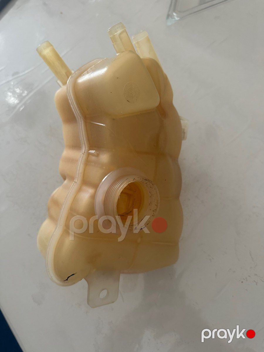 Ford Fusion antifriz çəni — Ehtiyat hissələri və aksesuarlar, Bakı (2)