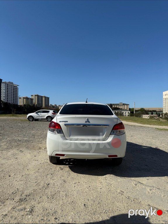 Mitsubishi Attrage, 1.2 L, 2014 il, 134 000 km — Avtomobillər, Bakı (4)