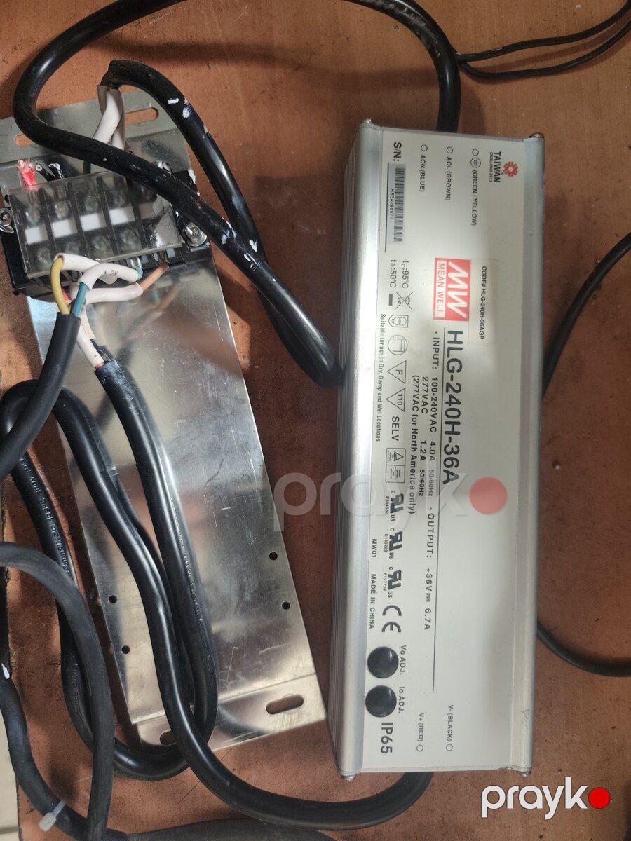 36-42V adapter — Şəbəkə və server avadanlığı, Bakı