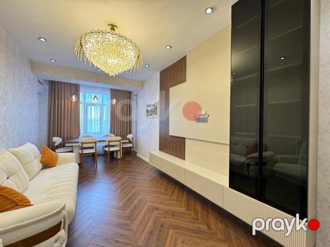 Satılır 3 otaqlı yeni tikili 140 m² — Bakı