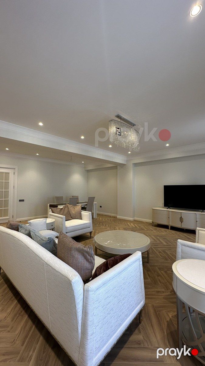 Satılır 4 otaqlı yeni tikili 242 m² — Mənzil, Bakı (2)