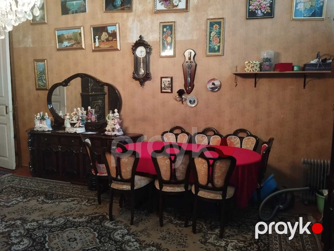 Satılır 4 otaqlı köhnə tikili 117 m² — Mənzil, Bakı (2)