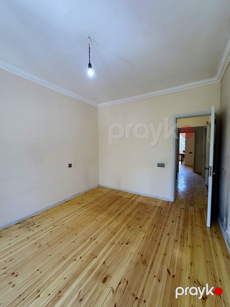 Satılır 2 otaqlı köhnə tikili 55 m² — Mənzil, Bakı (7)
