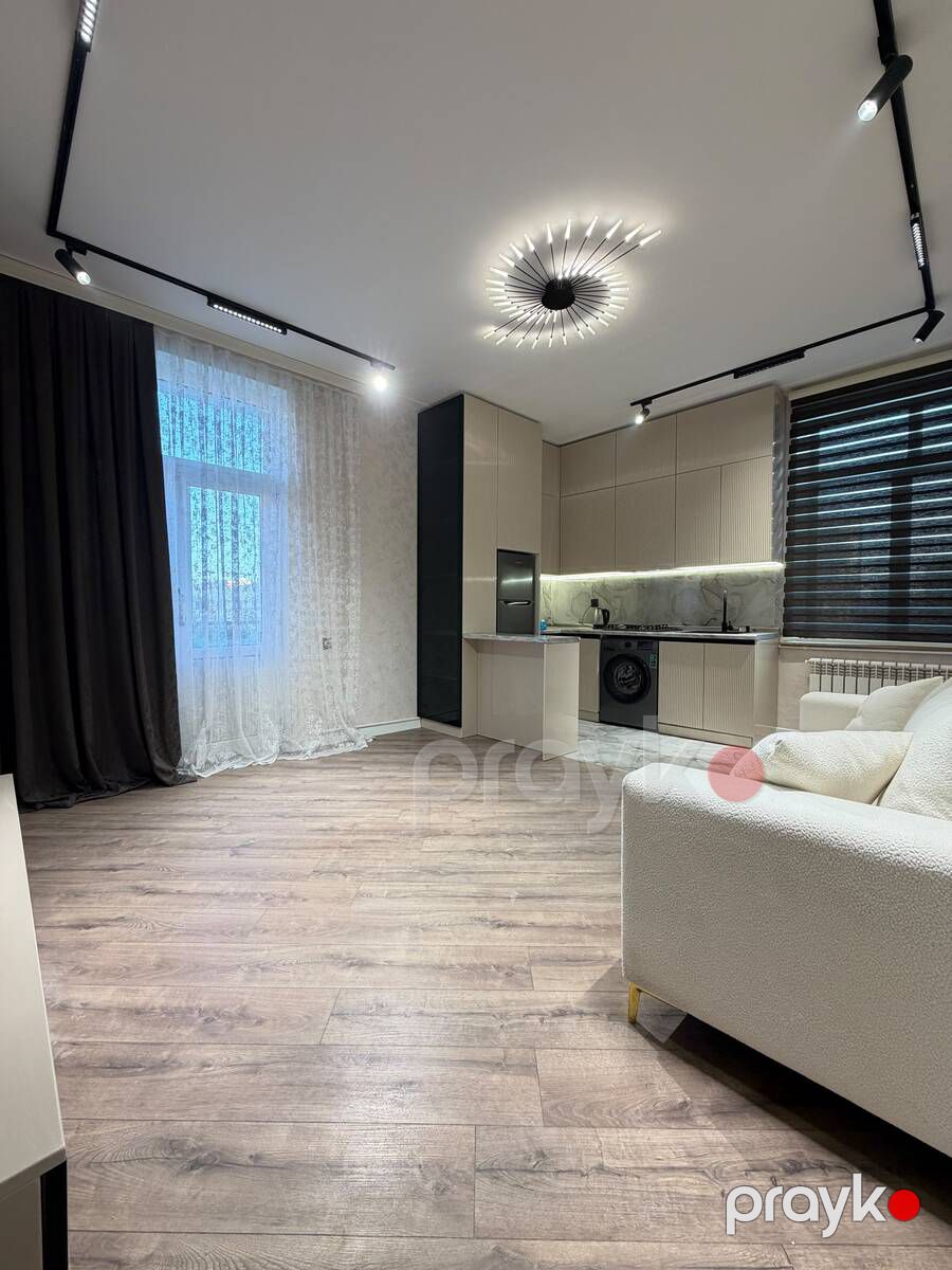 Satılır 2 otaqlı köhnə tikili 42 m² — Mənzil, Bakı (2)