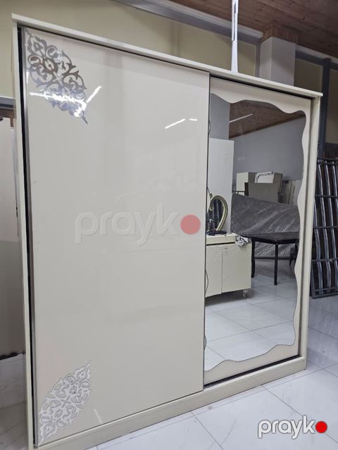 Dolab 260 azn. Çatdırılma pulsuzdur. Eni 2metr. Hünd 2.10 sm — Bakı