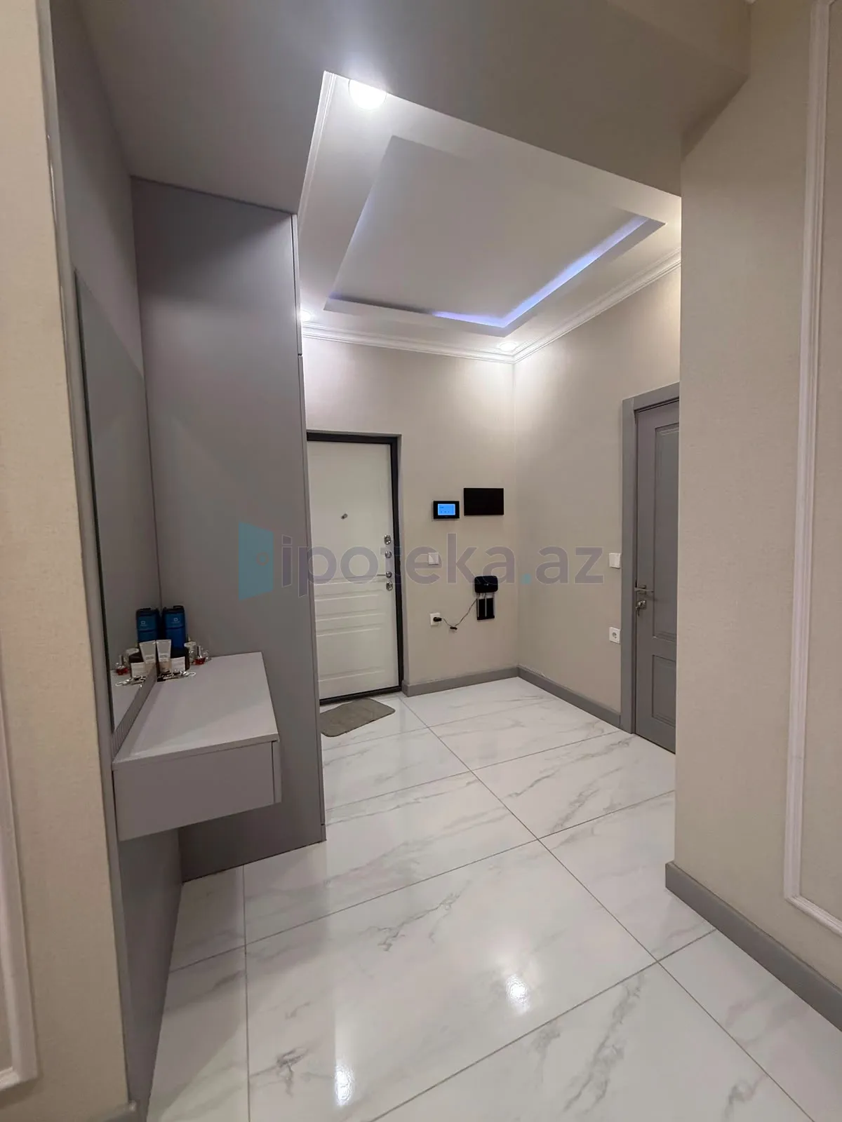Satılır: 2 Otaq, Yeni tikili, Binəqədi r., 7-ci mkr q., 80.00 m² — Mənzil, Bakı (8)