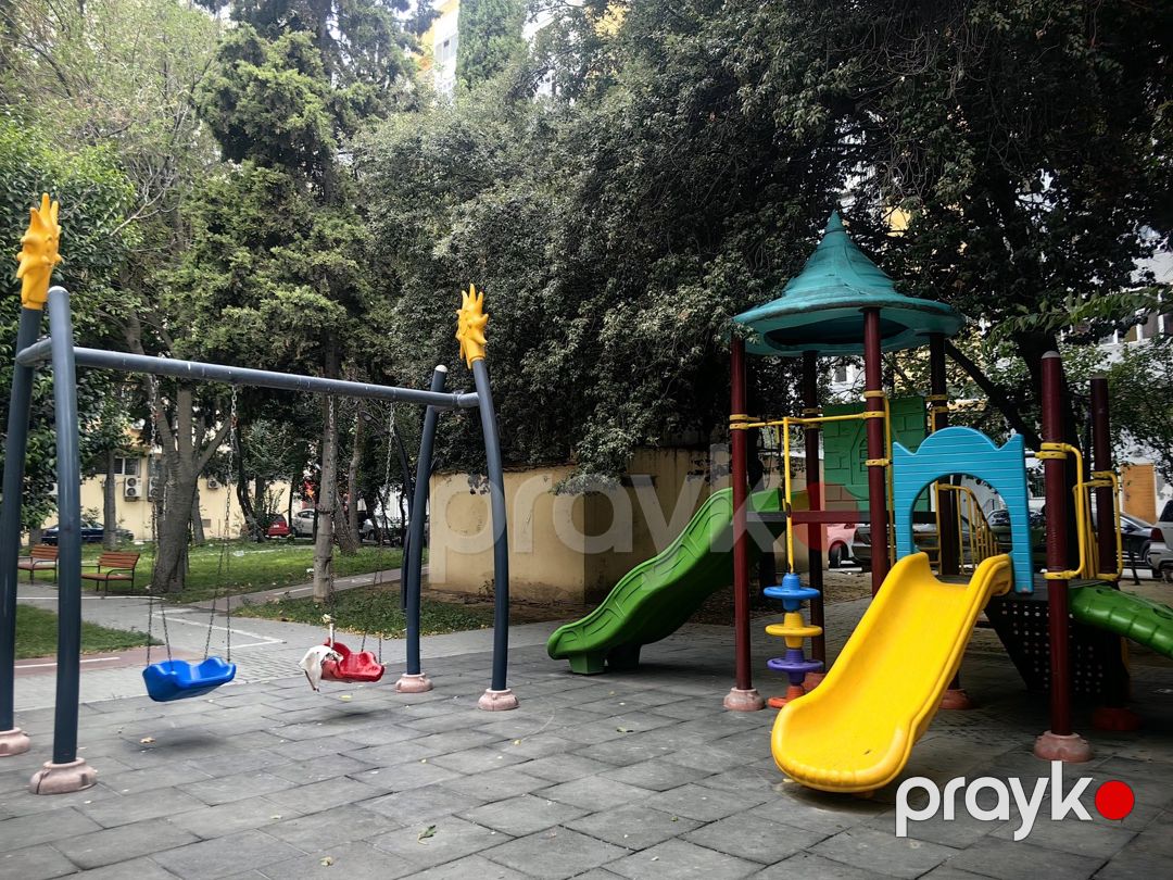 Satılır 1 otaqlı köhnə tikili 50 m² — Mənzil, Bakı (6)
