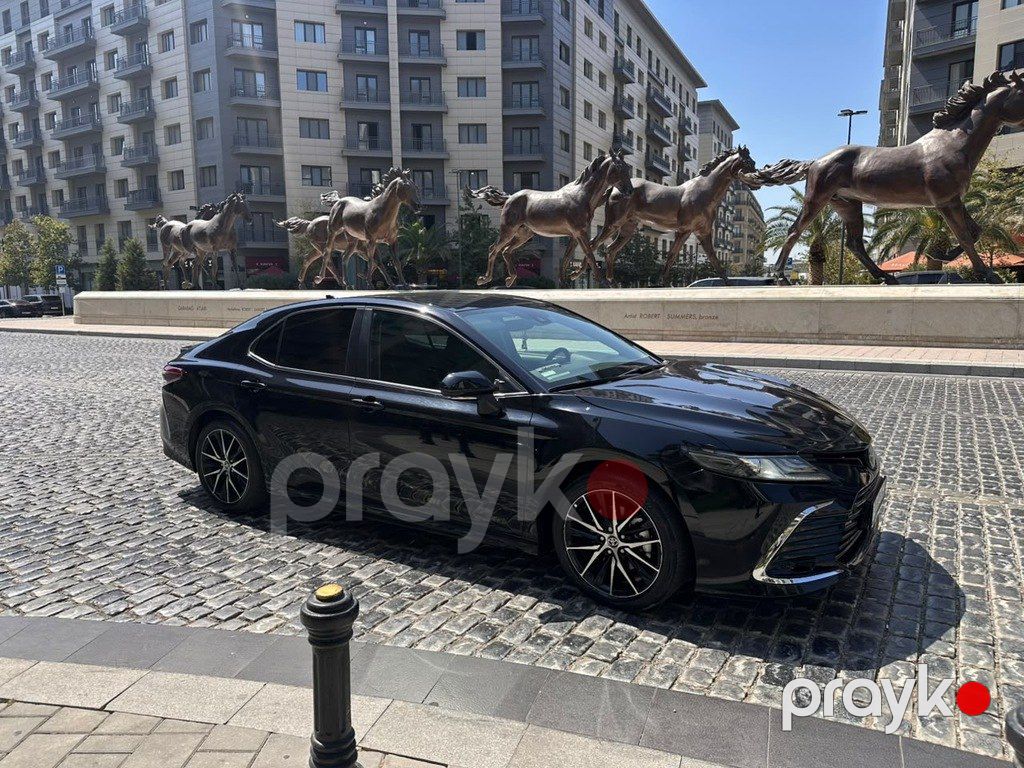Toyota Camry, 2.5 L, 1.6 kWh, 2023 il, 30 000 km — Avtomobillər, Bakı (6)