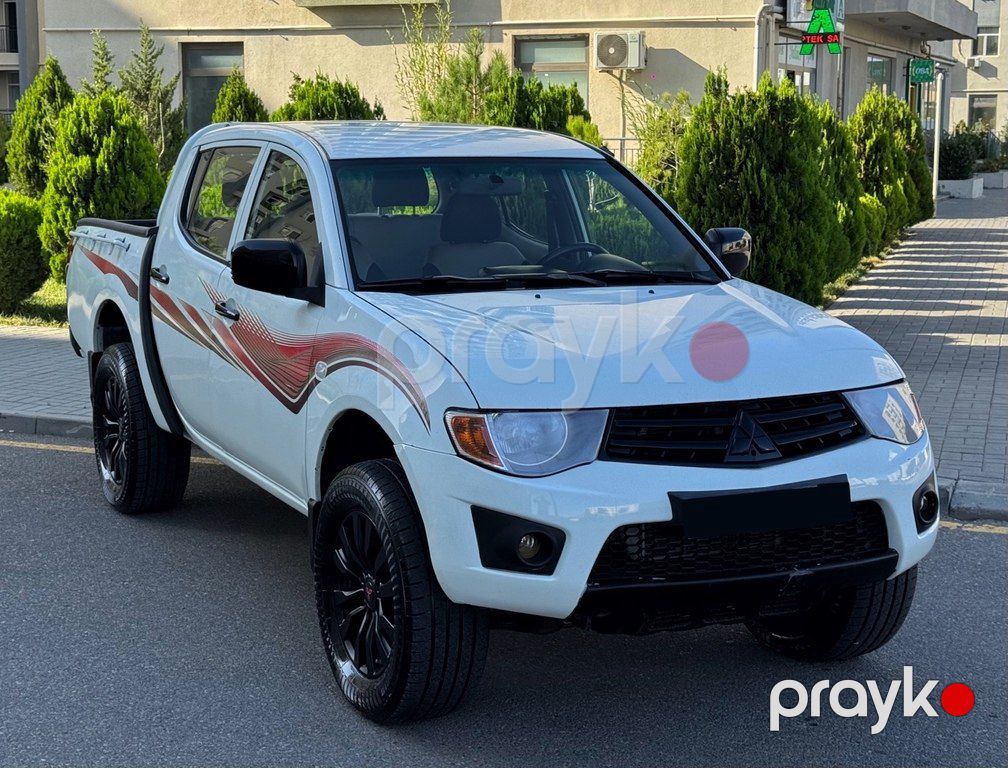 Mitsubishi L200, 2.5 L, 2010 il, 343 000 km — Avtomobillər, Bakı