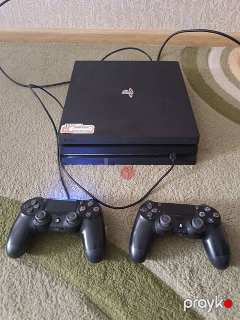 Sony PlayStation 4 Pro oyun konsolu dəsti - Model: PS4 Pro (CUH — Şirvan
