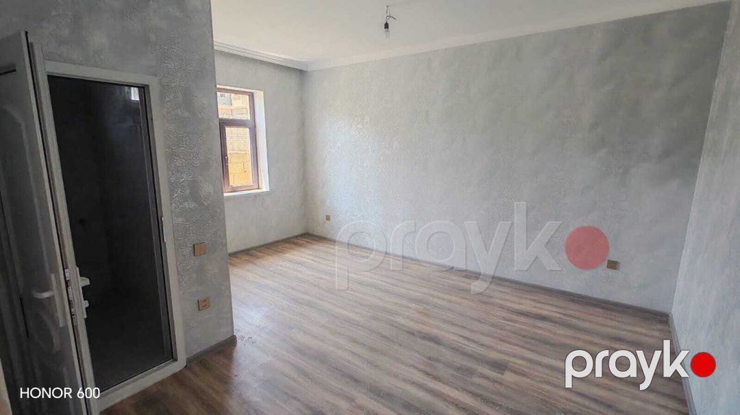 Satılır 4 otaqlı həyət evi/bağ evi 135 m² — Ev, villa, Bakı (4)
