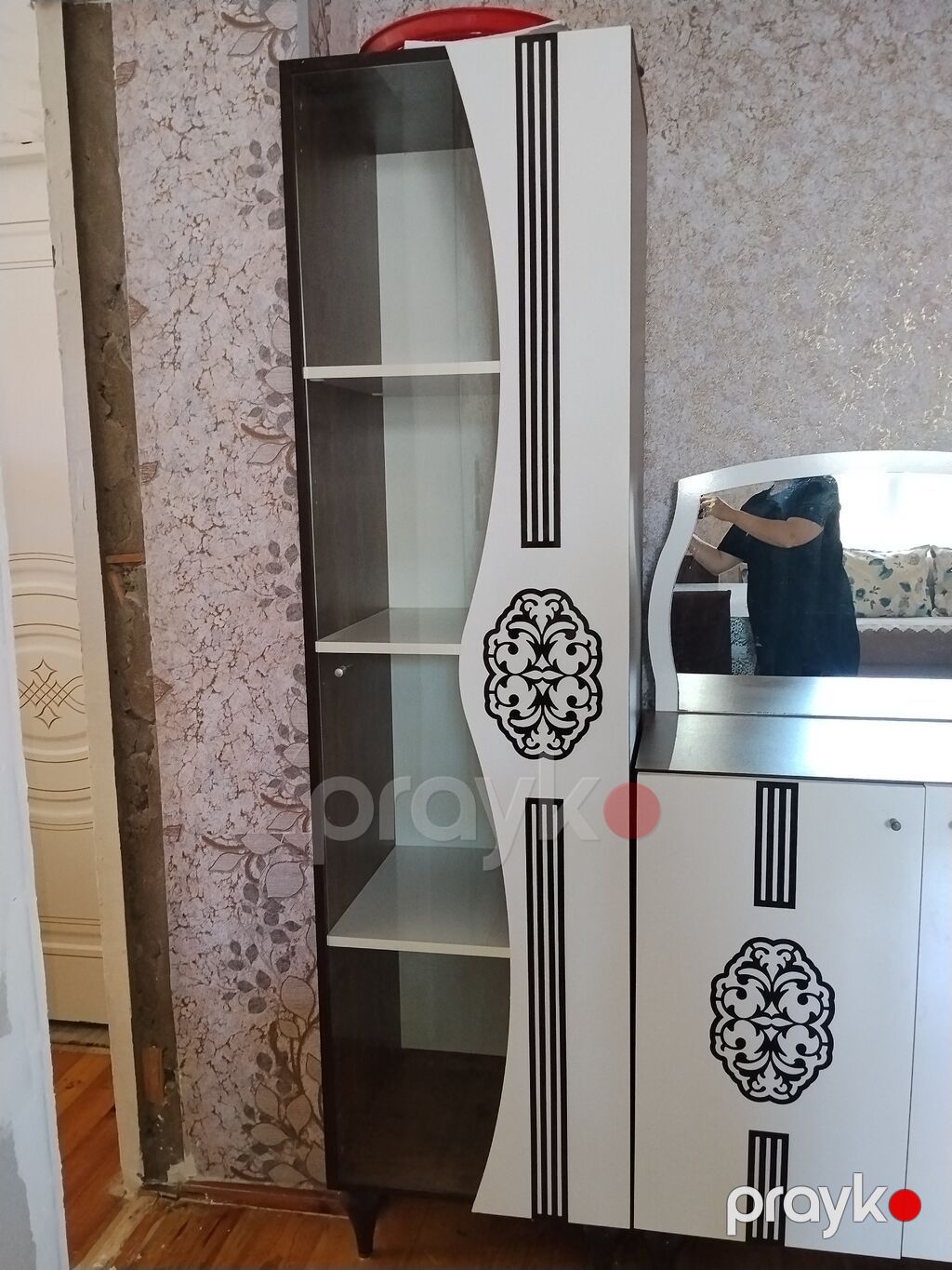 Şüşəli dolab vitrini, İşlənmiş, Ödənişli çatdırılma — Vitrini, Bakı (2)