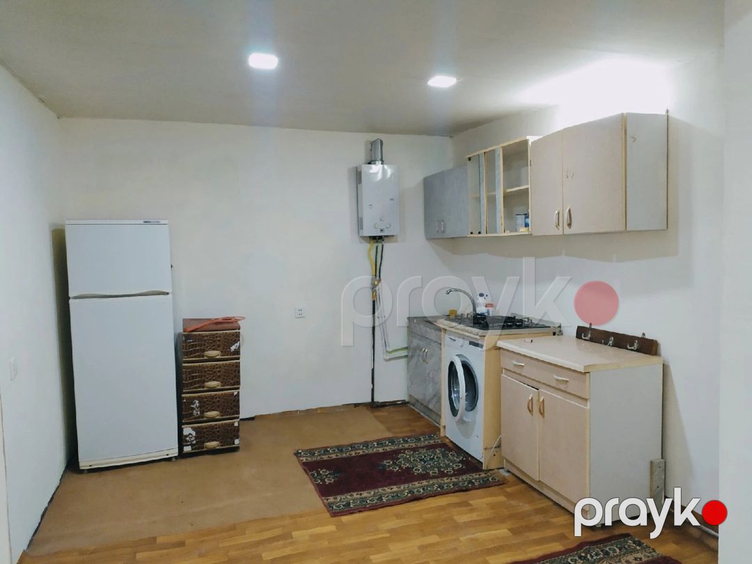 İcarəyə verilir 2 otaqlı köhnə tikili 70 m² — Mənzil, Bakı (7)