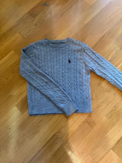 2 eded ferqli stilde sviter jaket ayri ayri 3 m — Masazır