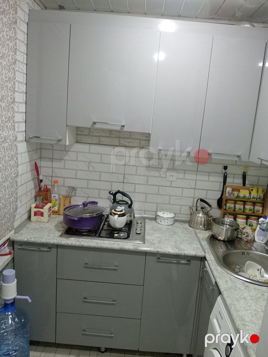 Satılır 2 otaqlı köhnə tikili 50 m² — Mənzil, Bakı (4)