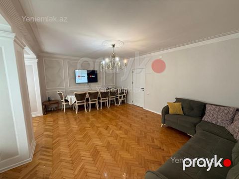 Satılır 3 otaqlı Bina evi menzil (Köhnə tikili), 90 m², Nizami rayonu — Bakı