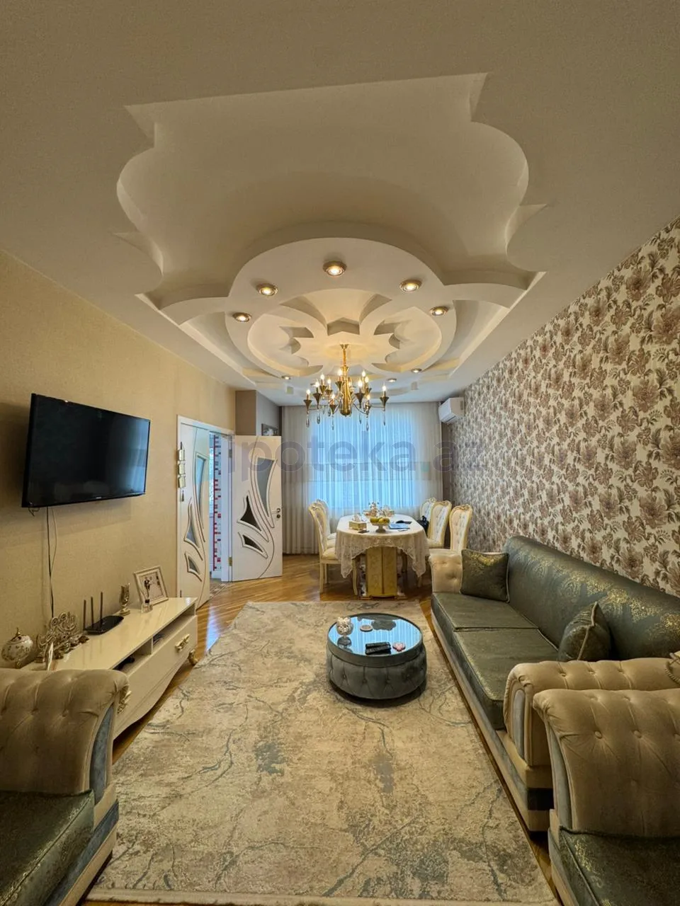 Satılır: 4 Otaq, Yeni tikili, Nizami r., 125.00 m² — Bakı
