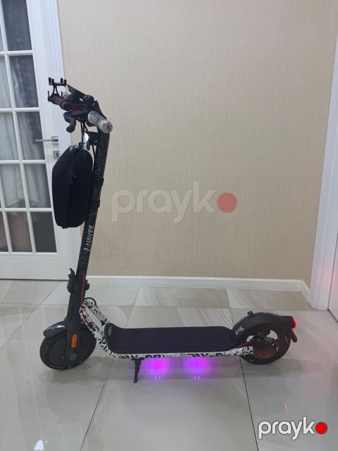 Alman brendi Navee V40dir cox keyfiyyətli maldir pula ehtiyac oldugu — Bakı