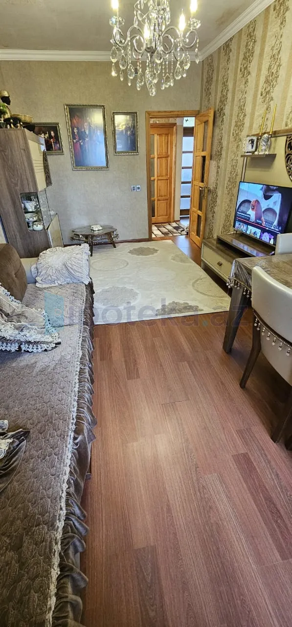 Satılır: 3 Otaq, Köhnə tikili, Sabunçu r., Bakıxanov q., 60.00 m² — Mənzil, Bakı (2)