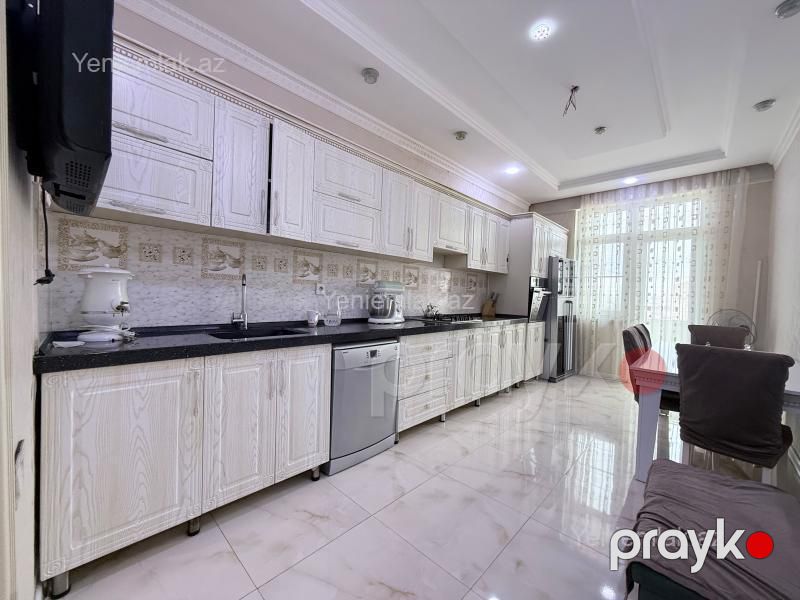 Satılır 4 otaqlı Bina evi menzil (Yeni tikili), 200 m², 3-cü mikrorayon — Mənzil, Sumqayıt (6)