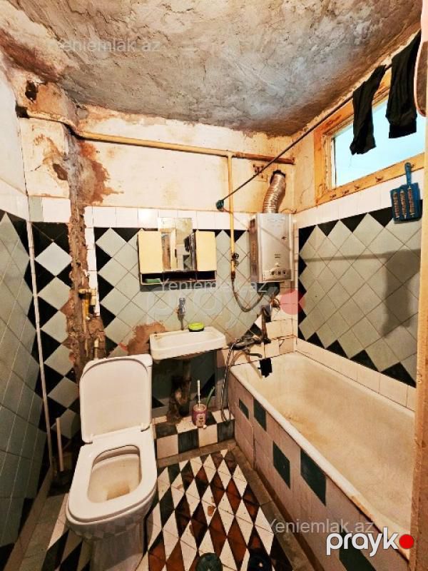 Satılır 3 otaqlı Bina evi menzil (Köhnə tikili), 70 m², Nizami rayonu — Mənzil, Bakı (3)