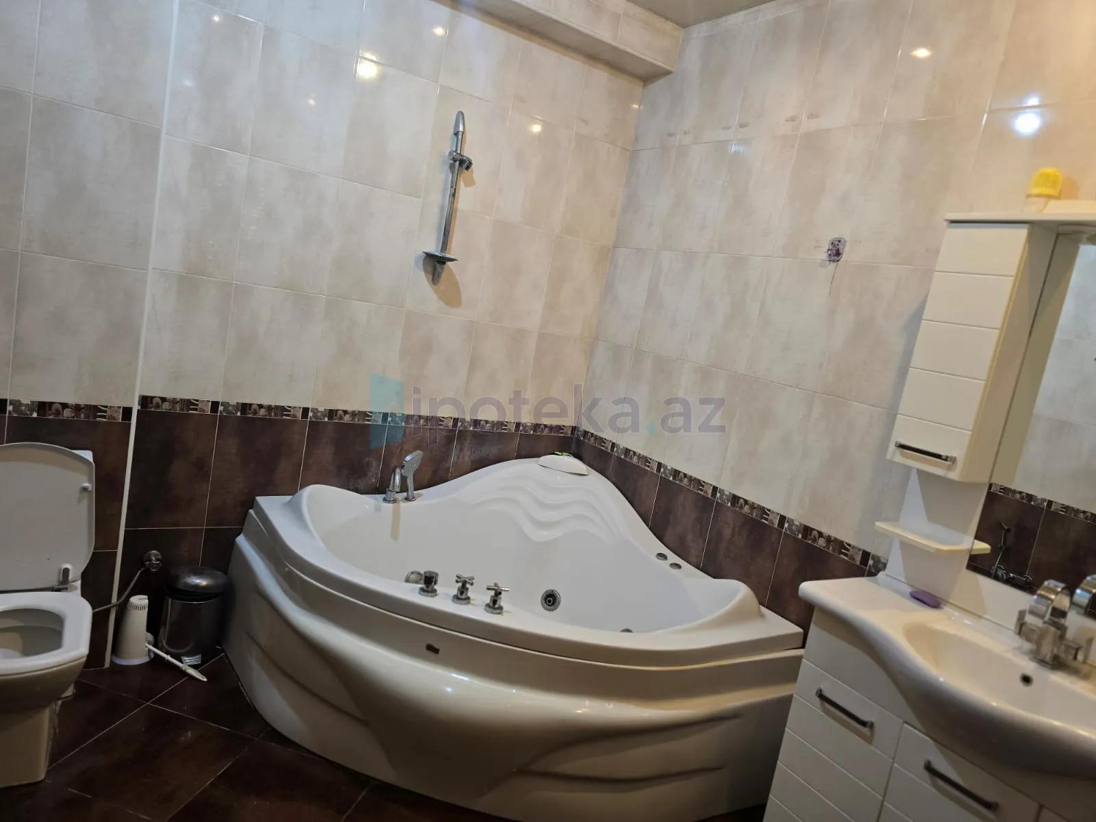 Satılır: 3 Otaq, Yeni tikili, Yasamal r., 135.00 m² — Mənzil, Bakı (6)