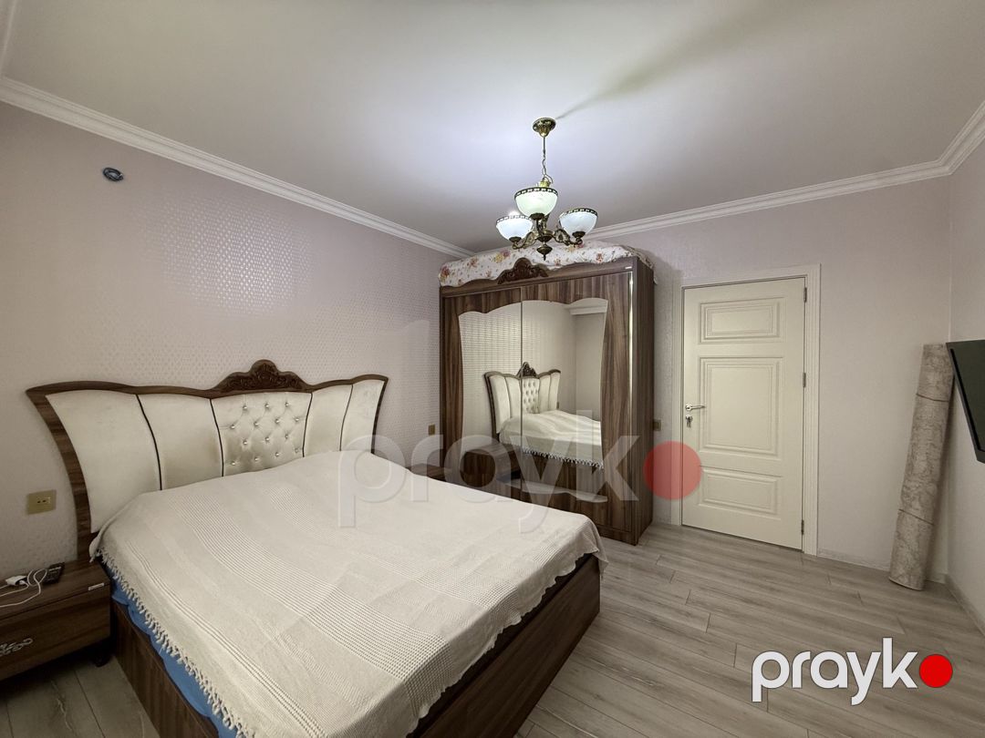 Satılır 4 otaqlı köhnə tikili 112 m² — Mənzil, Bakı (11)