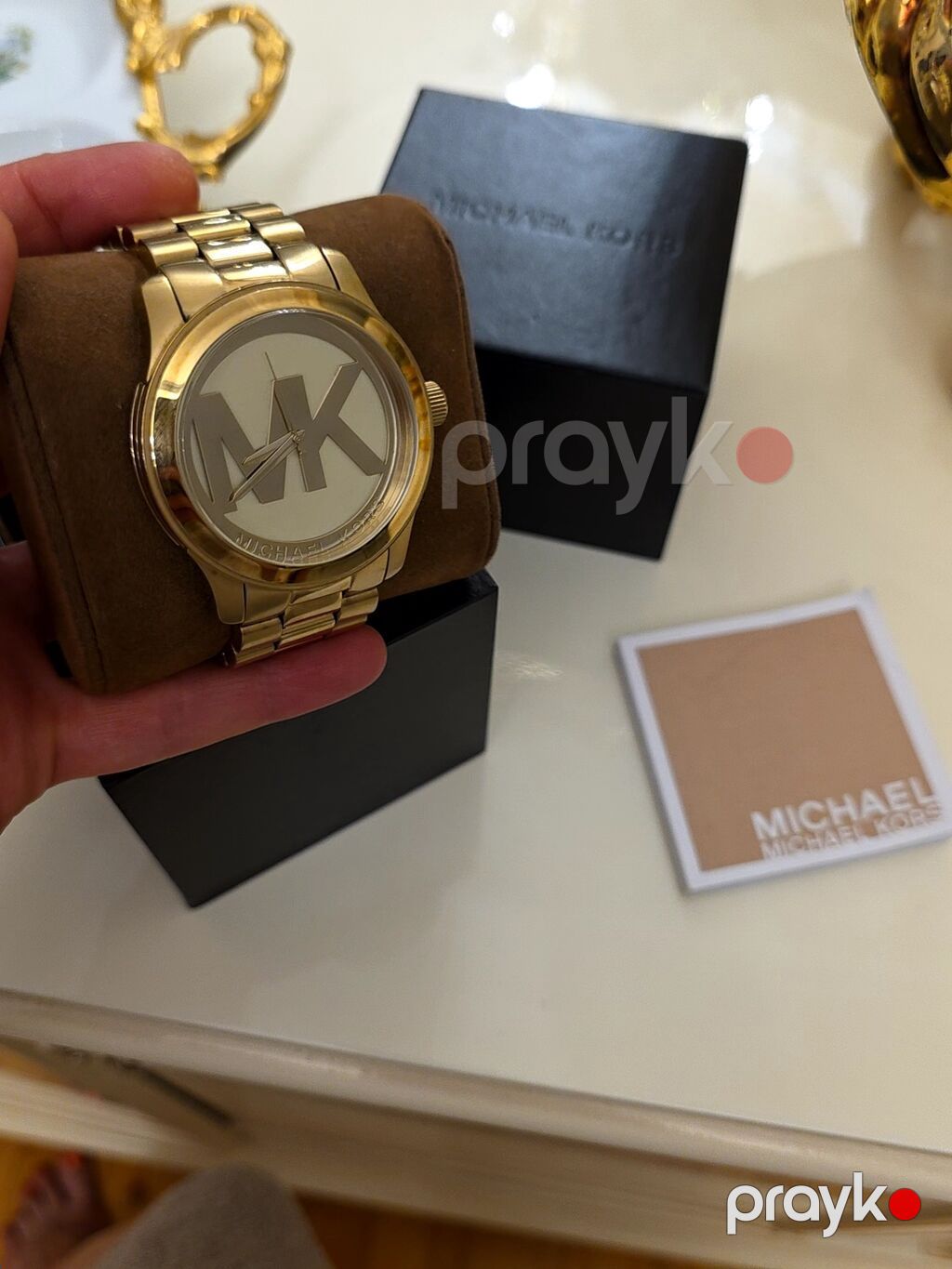 Maykl Kors. Oriqinal pasportu və karobkadı var — Qol saatları, Digah