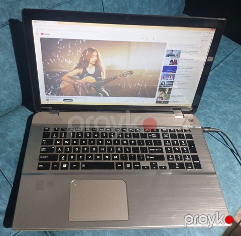 Toshiba noutbuku — Bakı
