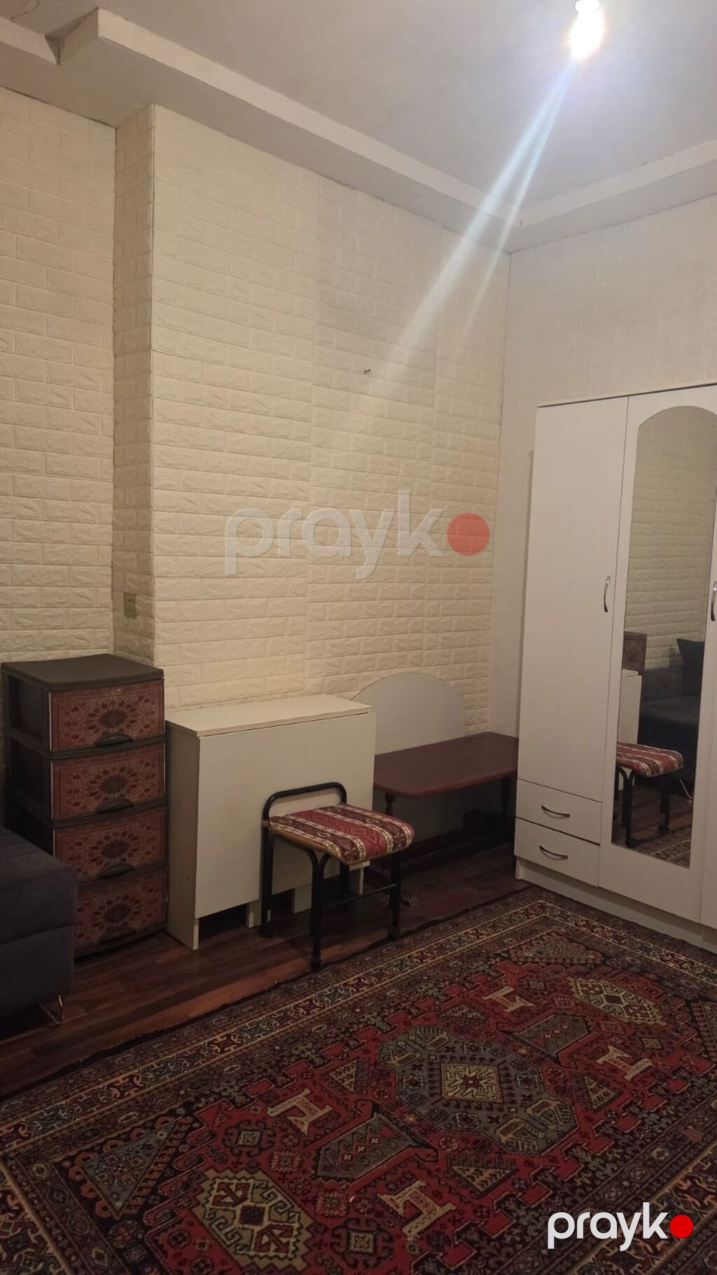 Kirayə üçün studio tipli mənzil - Planlaşdırma: bir geniş otaq + s/q — Mənzil, Bakı (6)