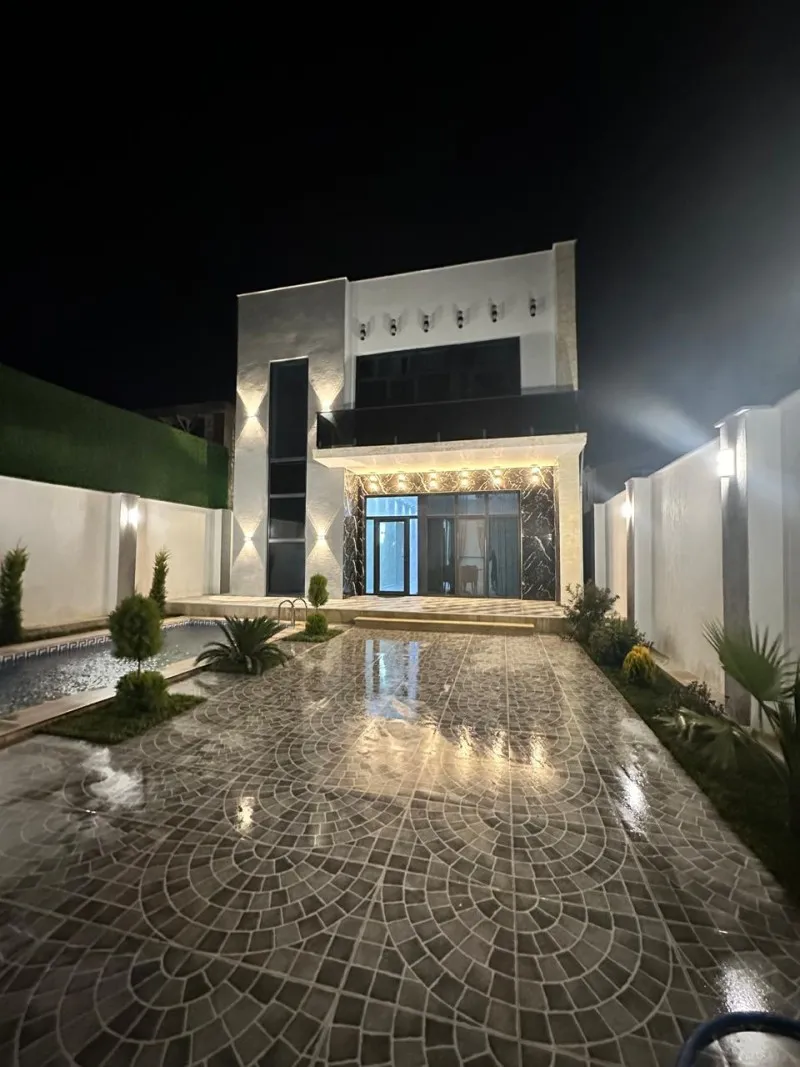 Şüvəlan, 4 otaqlı Həyət evi satılır - 270 m², 2 mərtəbə, 3 sot — Bakı