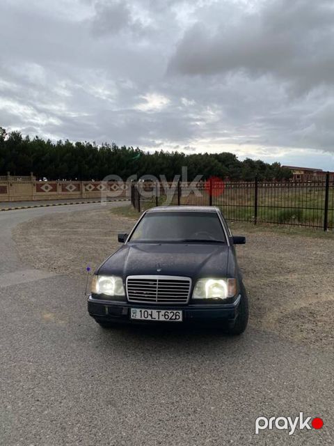 Mercedes 220 E, 2.2 L, 1994 il, 366 000 km — Bakı