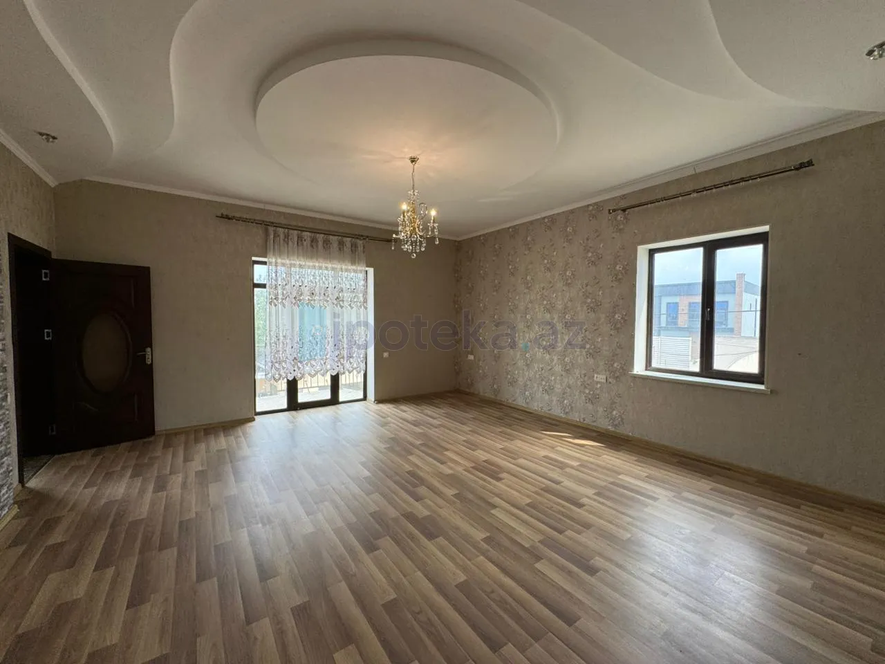 Satılır: 5 Otaq, Bağlar, Xəzər r., Mərdəkan q., 300.00 m² — Garaj, Mərdəkan (5)