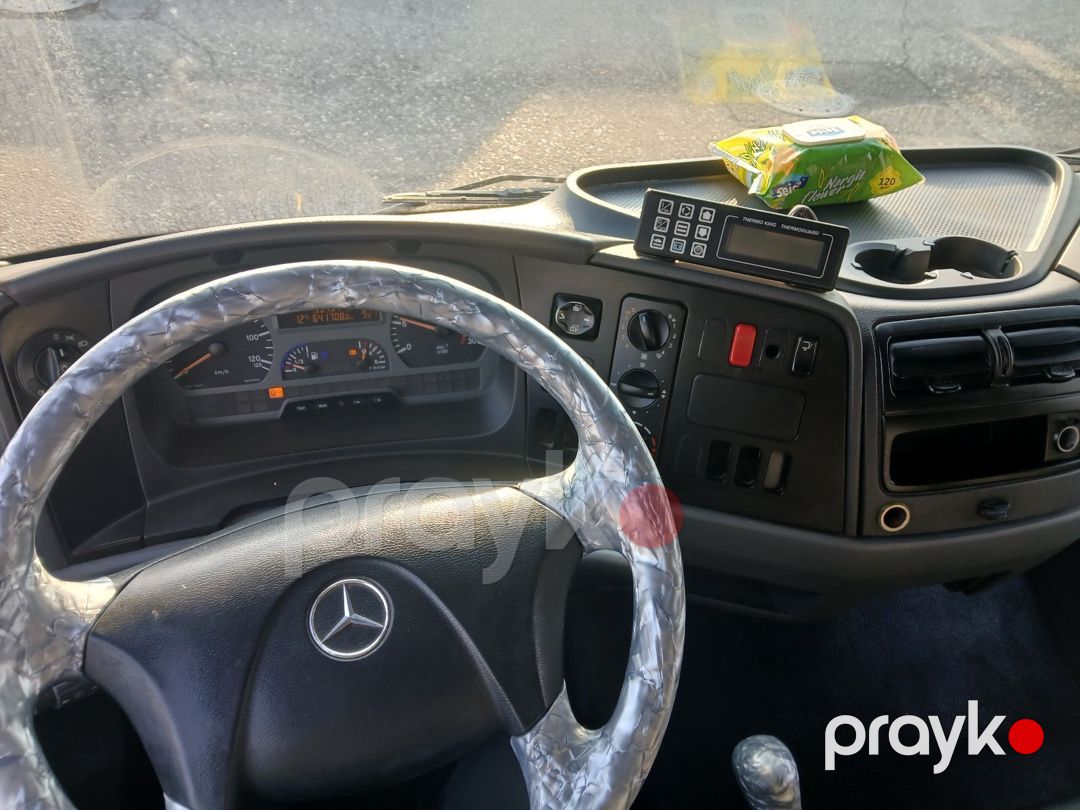 Avtokran Mercedes-Benz, 2009 il — İnşaat texnikası, Bakı (2)