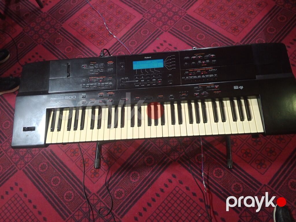 Roland G-600 professional aranjiman klaviaturası - 61 klavişli — Pianino və digər klaviş alətləri, Masazır (2)