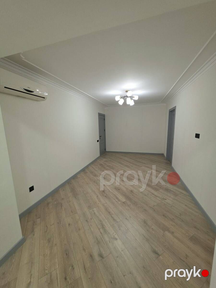 Satılır 2 otaqlı köhnə tikili 55 m² — Mənzil, Bakı (4)