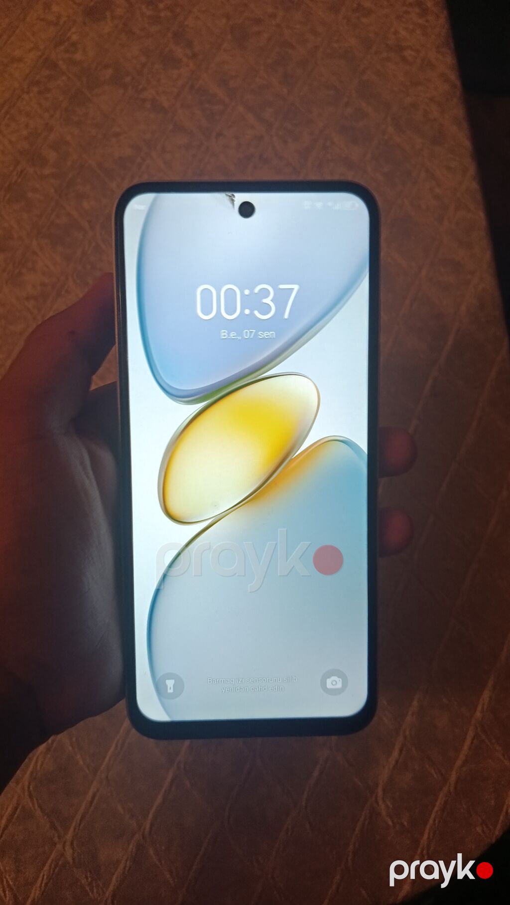 Tecno Spark, 128 GB, rəng - Ağ, Zəmanət, Barmaq izi, İki sim kartlı — Tecno, Pirəkəşkül (2)
