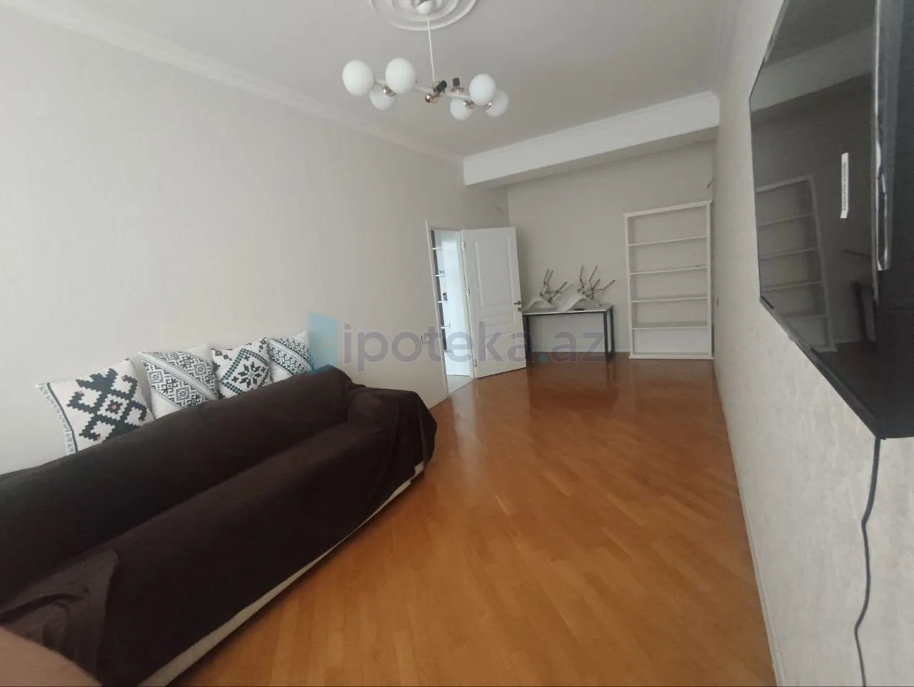 2 Otaq, Yeni tikili, Binəqədi r., 85.00 m²