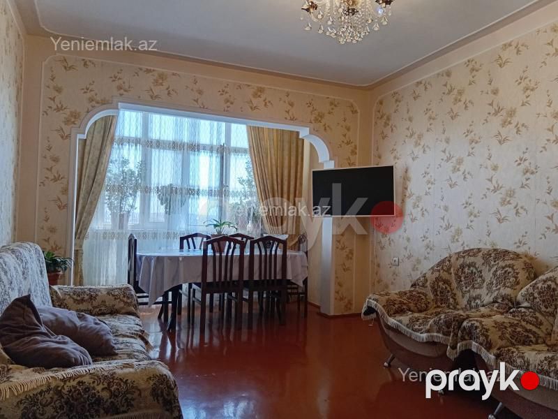 Satılır 5 otaqlı Bina evi menzil (Köhnə tikili), 105 m², 18-ci mikrorayon — Mənzil, Sumqayıt (2)