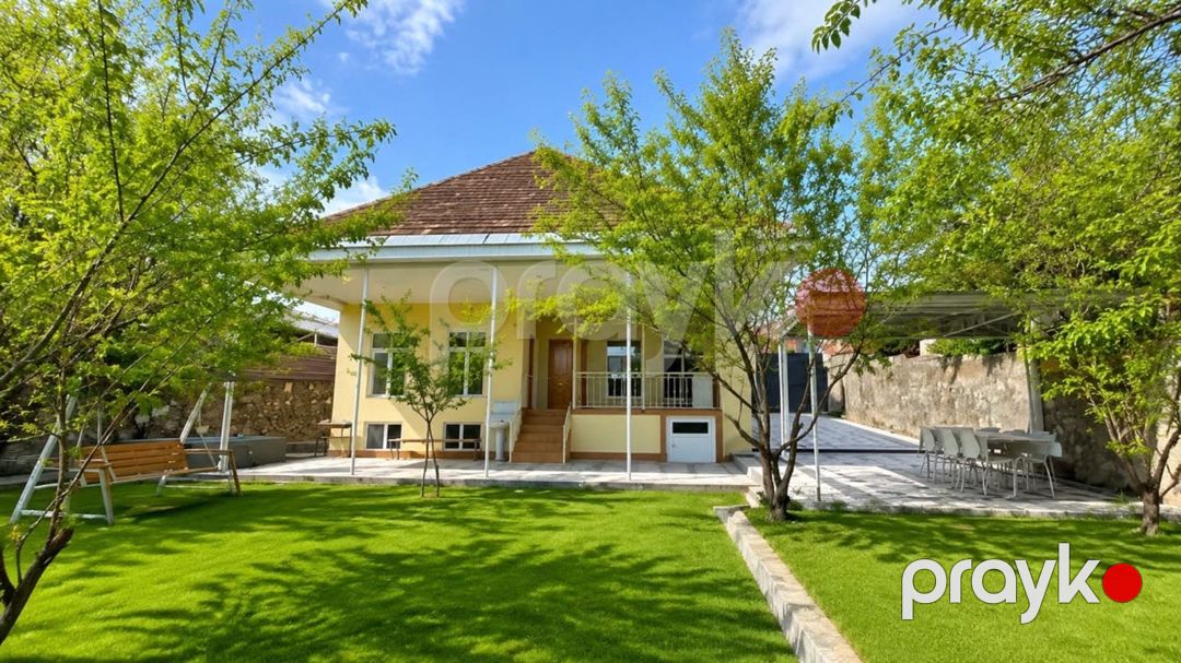 İcarəyə verilir 2 otaqlı həyət evi/bağ evi 80 m² — Ev, villa, Şəki (3)