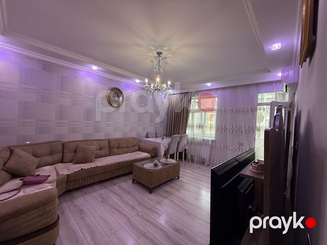 Satılır 4 otaqlı köhnə tikili 112 m² — Mənzil, Bakı (2)